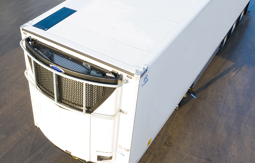 Genie Insights solar panel mounted to the roof of a refrigerated semi trailer